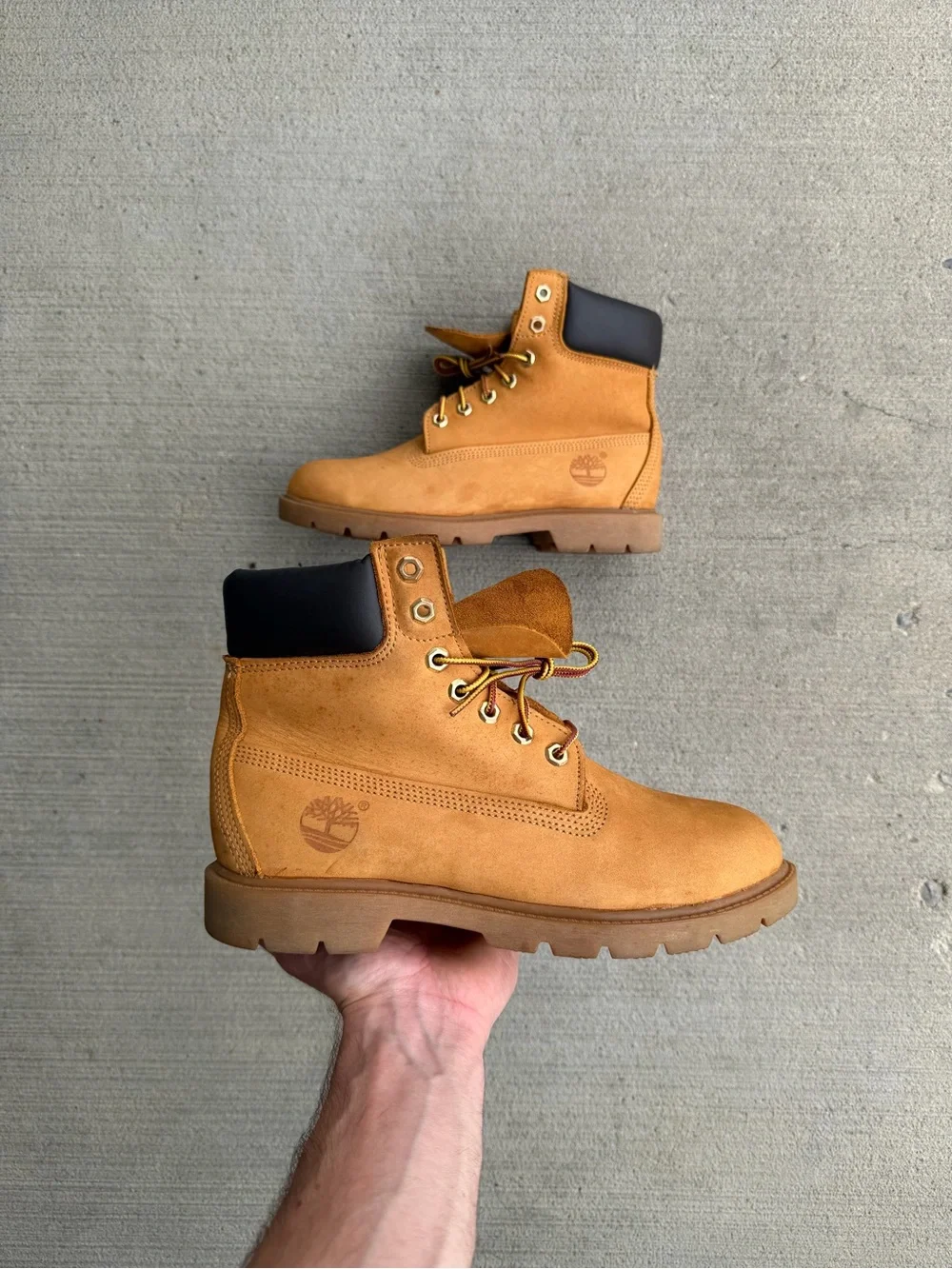 Timberland 6 Inch Premium Waterproof Boots Mens Size 7 Wheat Nubuck 18094 EUC